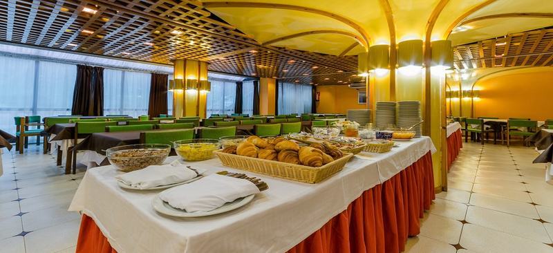 Hotel Sant Eloi Sant Julià de Lòria Esterno foto