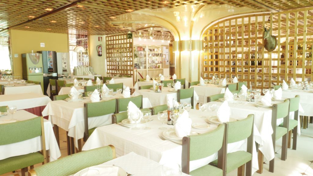 Hotel Sant Eloi Sant Julià de Lòria Ristorante foto